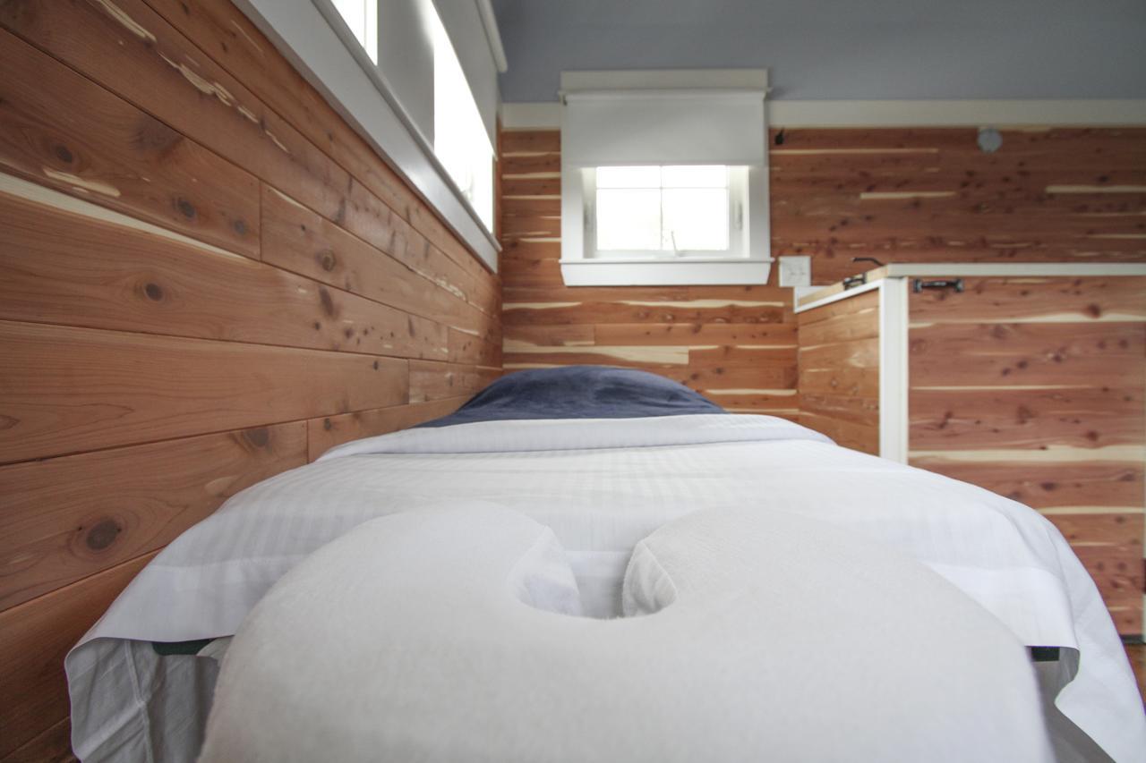 Beach Spa Bed & Breakfast Virginia Beach Buitenkant foto