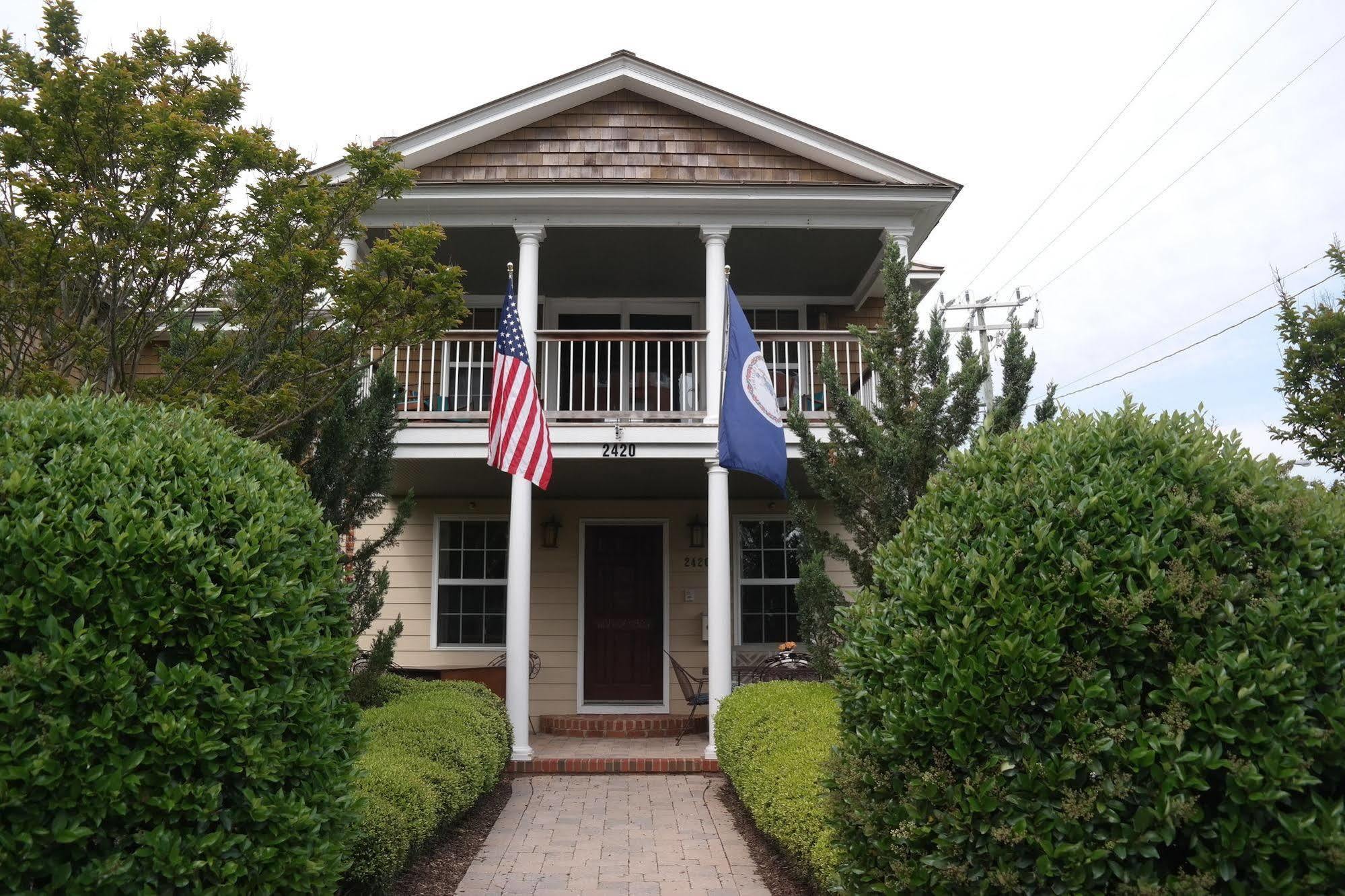 Beach Spa Bed & Breakfast Virginia Beach Buitenkant foto
