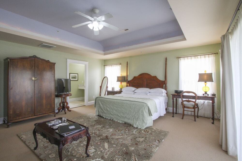 Beach Spa Bed & Breakfast Virginia Beach Buitenkant foto